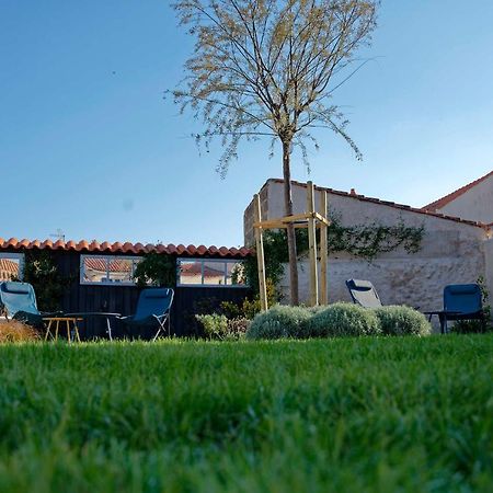 Villa L'Annexe De Gaston Port-des-Barques Exterior foto
