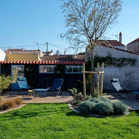Villa L'Annexe De Gaston Port-des-Barques Exterior foto